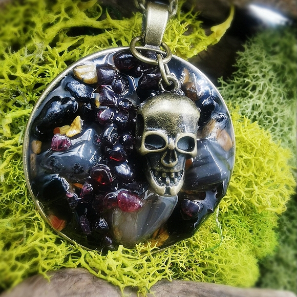 Graveyard 🪦 Collection - Picture 2 of 2